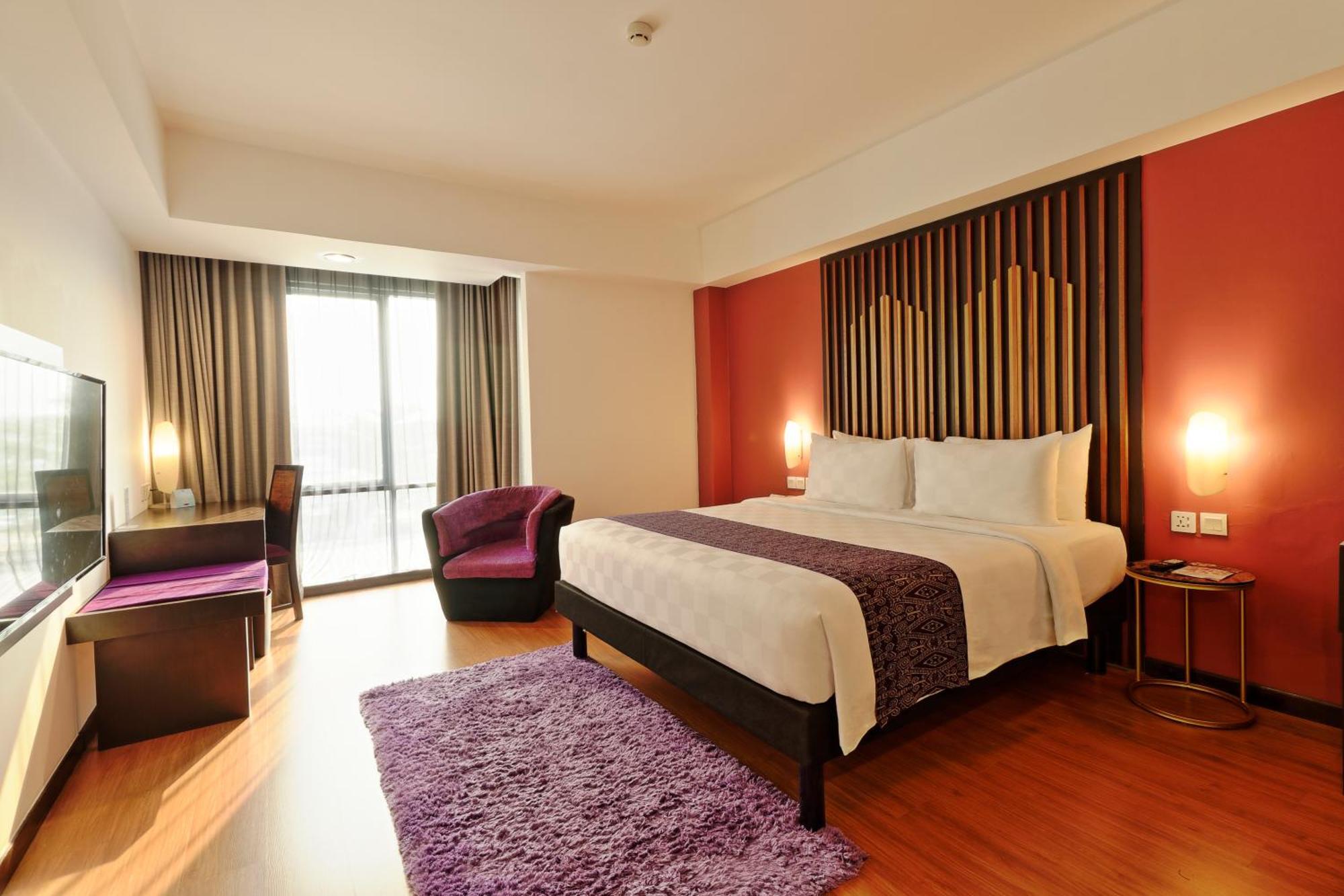 Mercure Pontianak City Center Exteriör bild