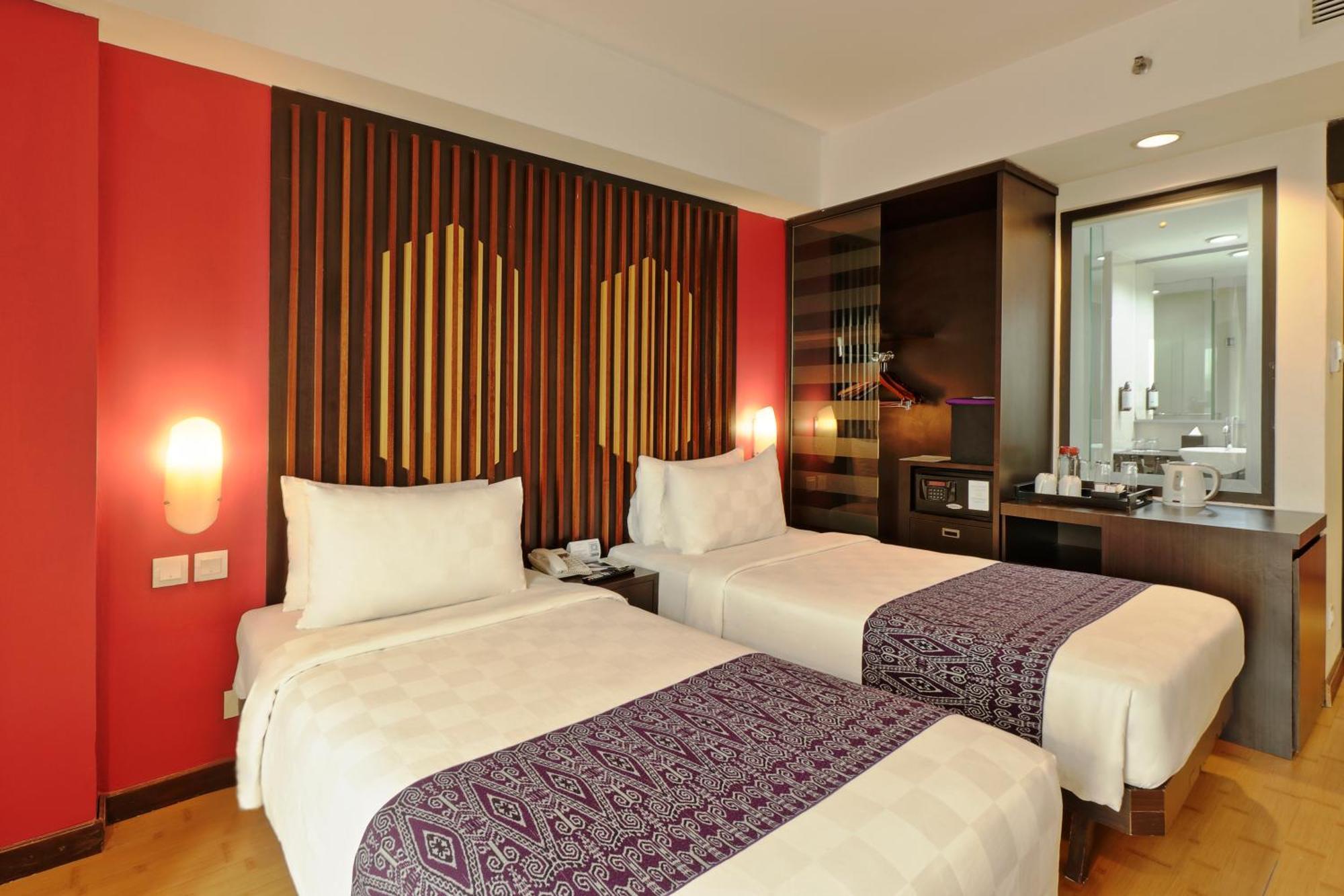 Mercure Pontianak City Center Exteriör bild