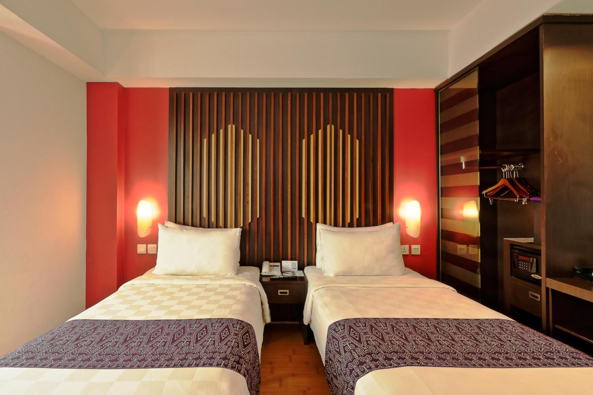 Mercure Pontianak City Center Exteriör bild