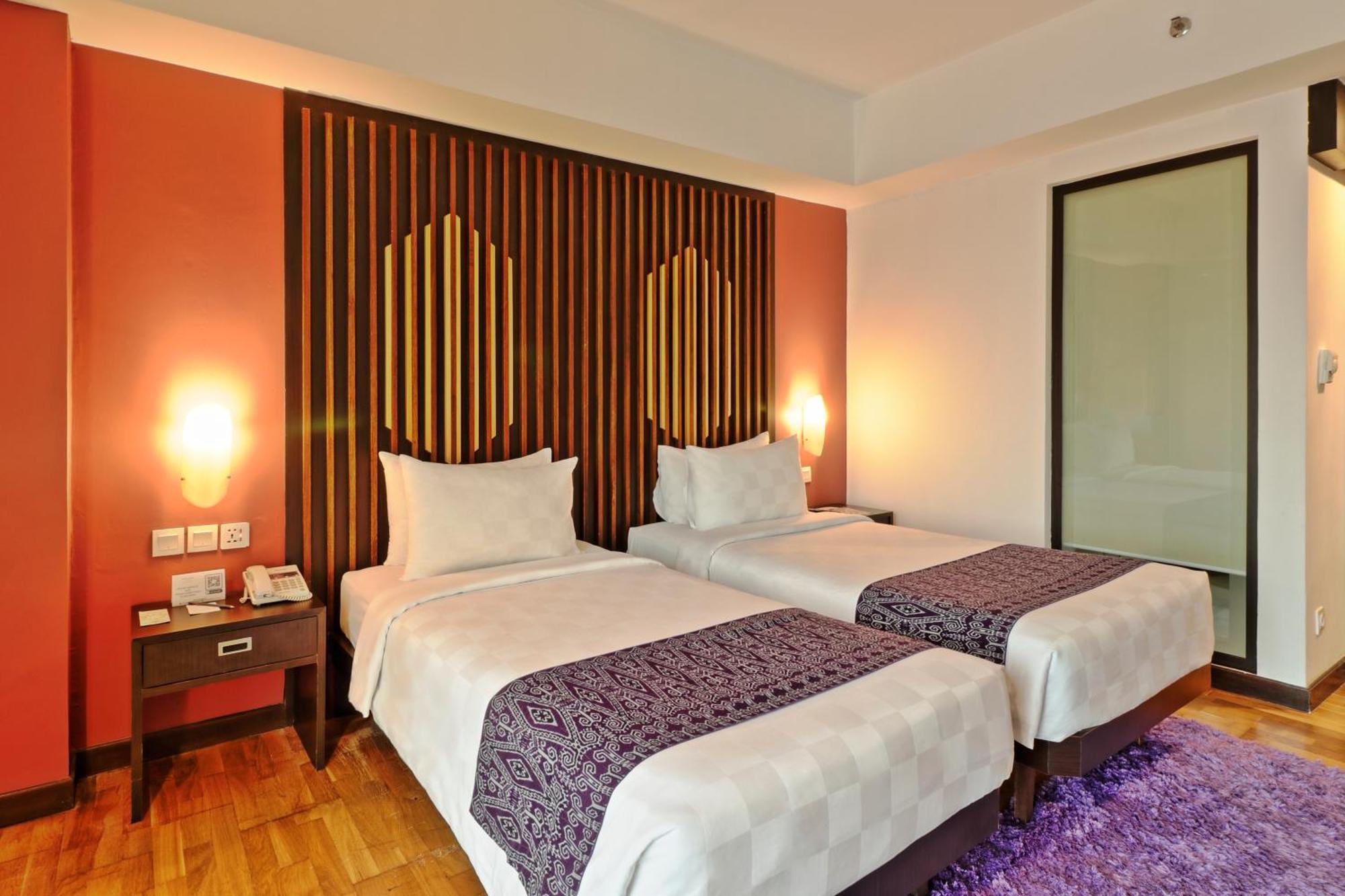 Mercure Pontianak City Center Exteriör bild