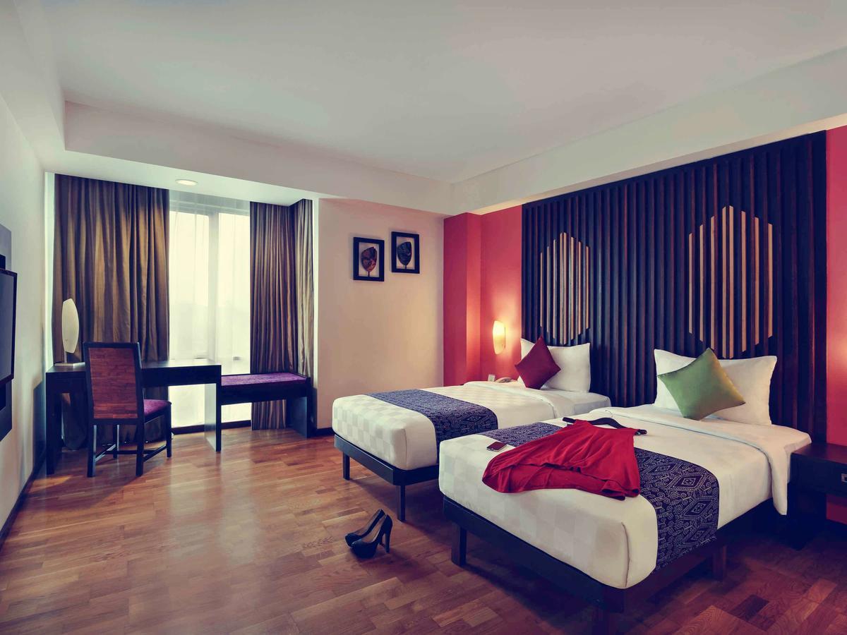Mercure Pontianak City Center Exteriör bild