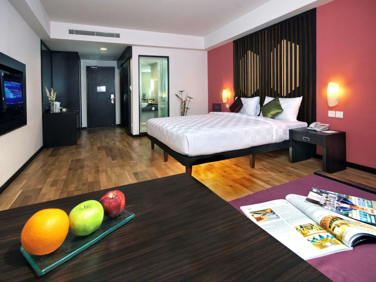 Mercure Pontianak City Center Exteriör bild